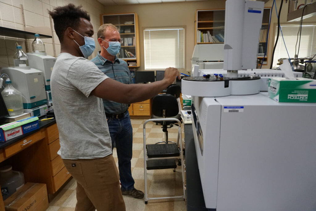 Researchers analyze plumes