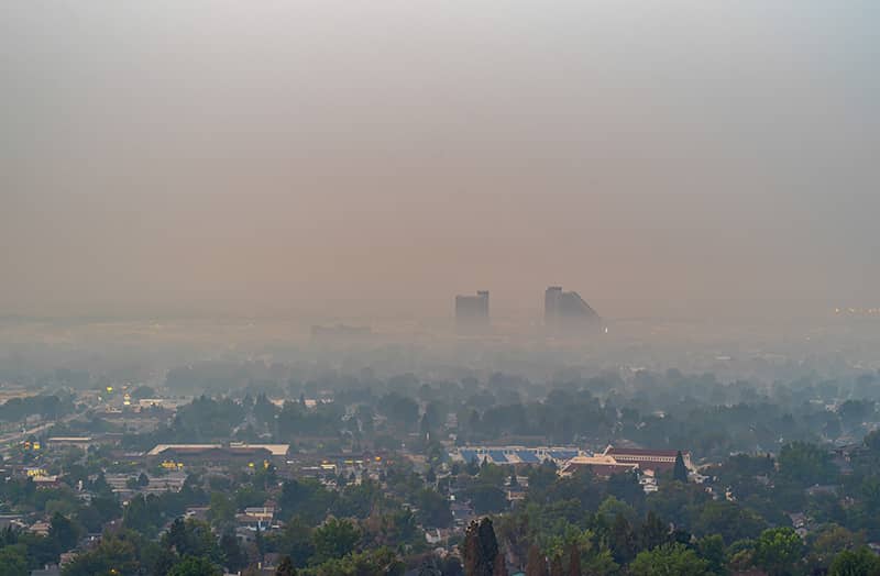 smoke from wildfire covers Sparks, Nev.